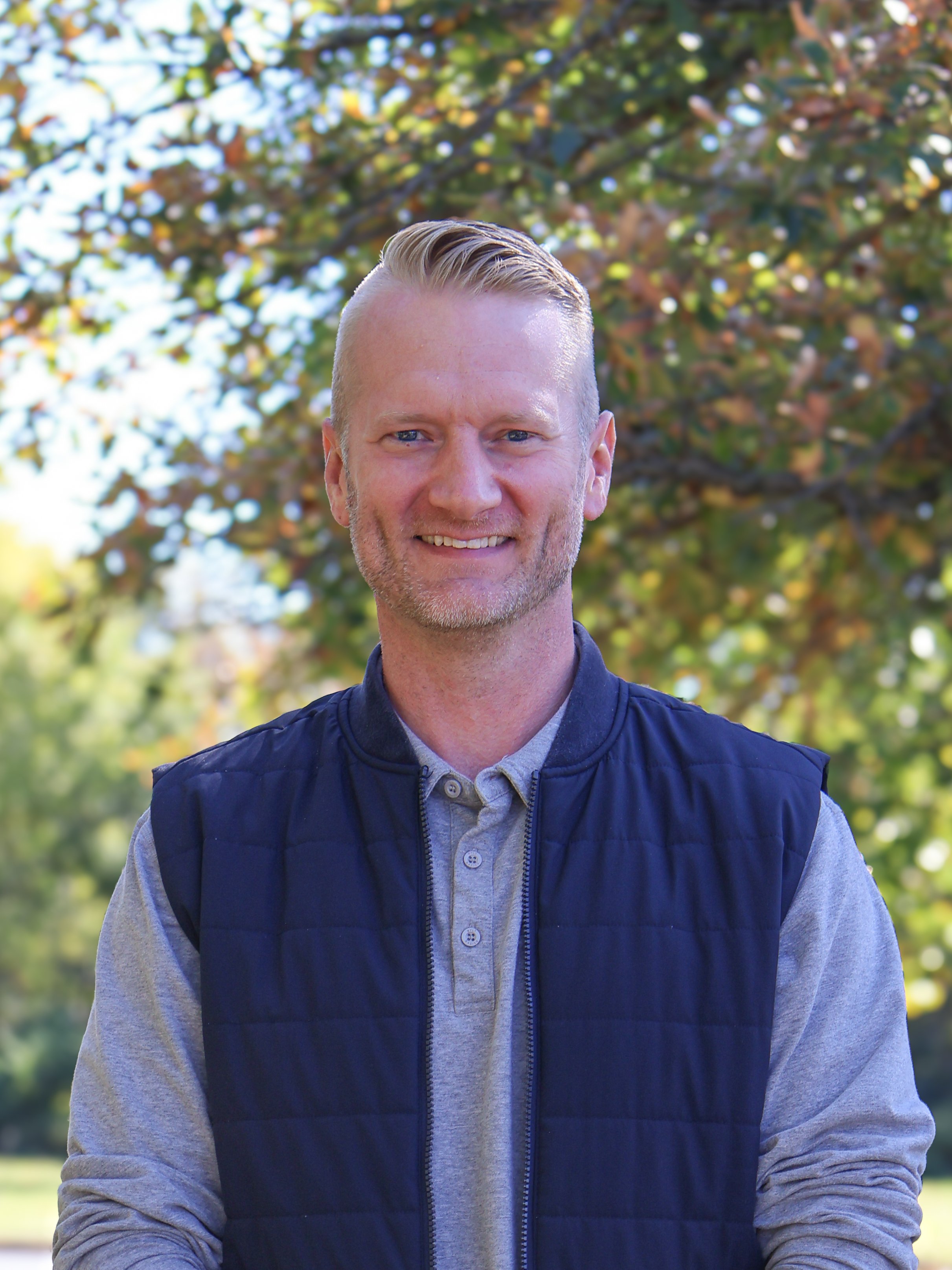 Ryan_Outside_Cropped